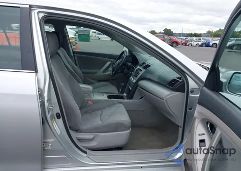 2009 Toyota Camry Se z USA, uszkodzony, nr VIN 4T1BE46K69U404609